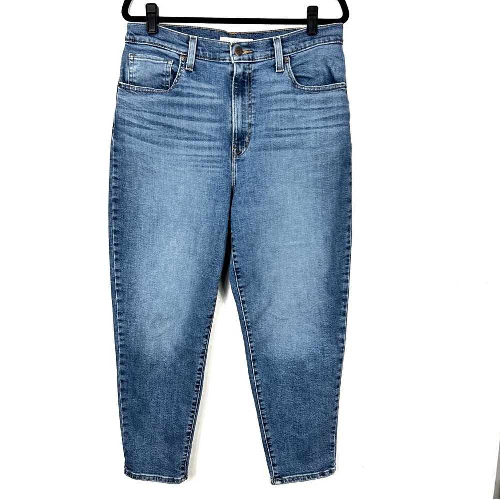LEVIS high waisted mom jean L8